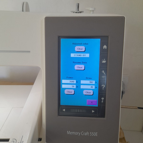 چرخ گلدوزی ژانومه مدل 550 کارکرده | سرویسشده با 3688 ساعت کارکرد واقعی