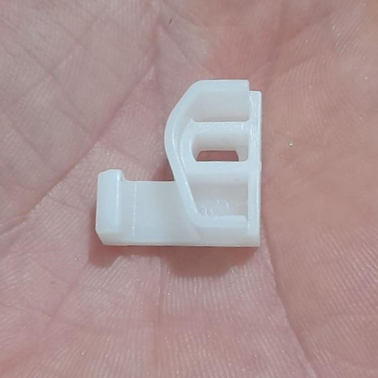 پلاستیک P شکل راهنمای بازویی ژانومه MC400E MC450E MC500E | قطعه اصلی 864051008