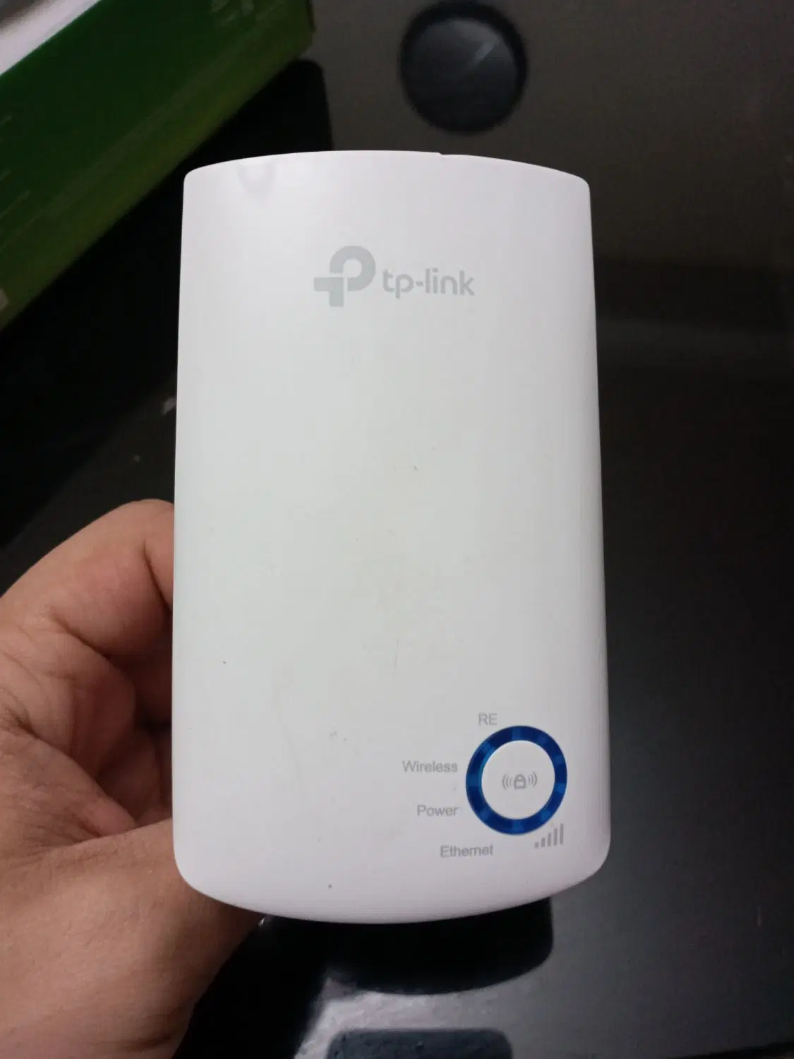 اتصال دستگاه‌های سیمی با پورت LAN تقویت‌کننده TP-Link TL-WA850RE