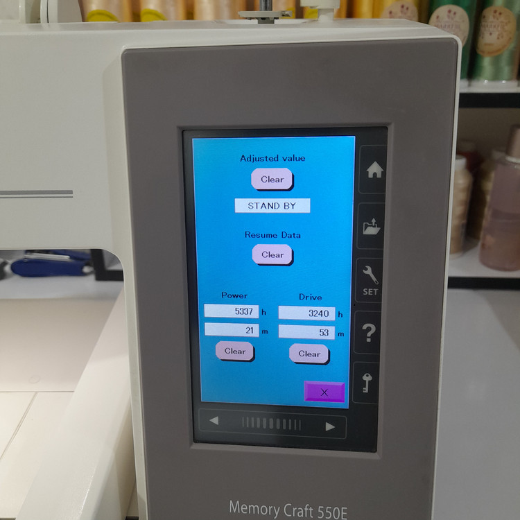 خرید چرخ گلدوزی ژانومه مدل 550 اورجینال