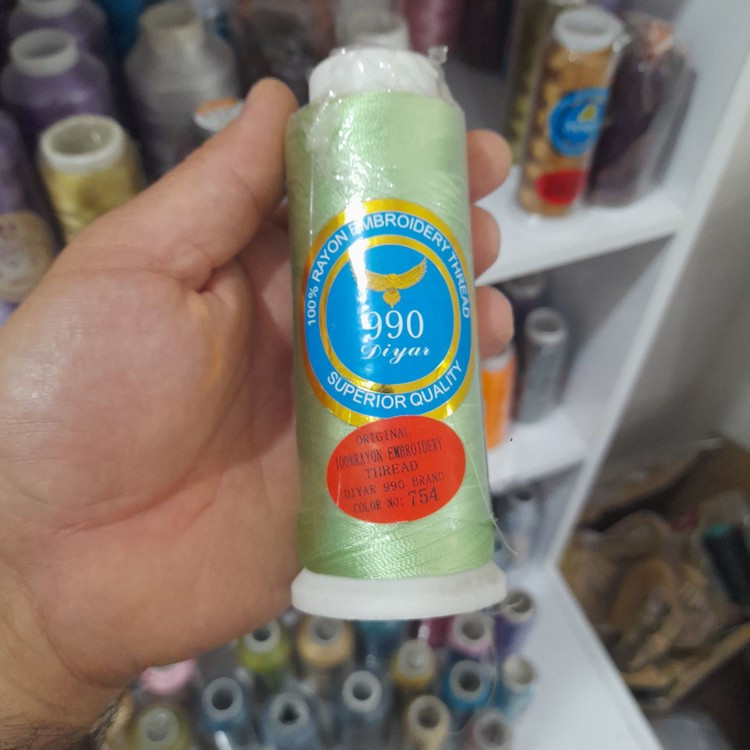 نخ گلدوزی ابریشم کد 754 رنگ سبز پاستلی روشن نعنایی