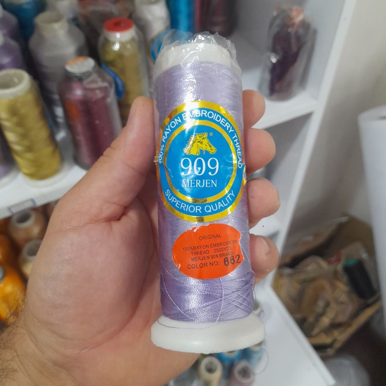 نخ گلدوزی ابریشم کد 662 رنگ یاسی ملایم (Merjen 909)